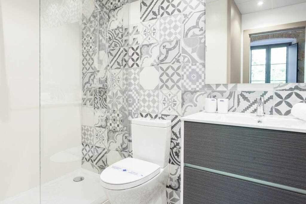 Sleep & Stay Home With Balcony Bonaventura 3 Girona Luaran gambar